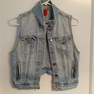 Cropped Denim Vest